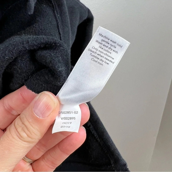 Athleta 24/7 Funnel Neck Sweatshirt Womens Size XS Black Cozy Turtleneck Comfy - Picture 11 of 11